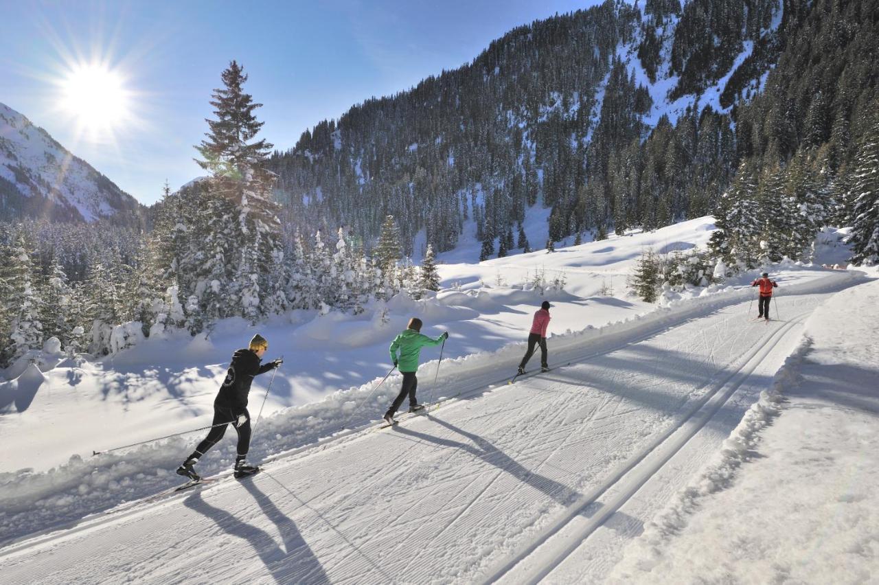 Hotel Pettneuerhof Pettneu am Arlberg Eksteriør billede