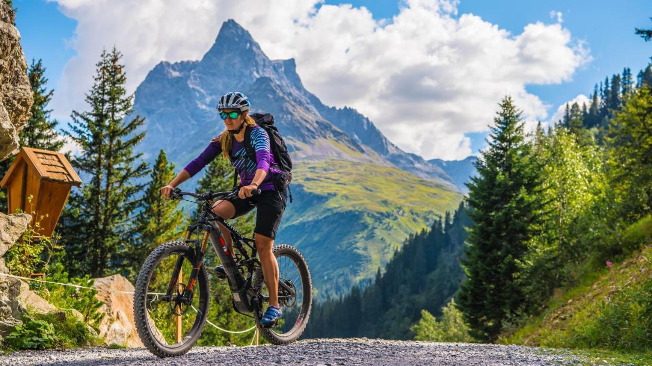 Hotel Pettneuerhof Pettneu am Arlberg Eksteriør billede