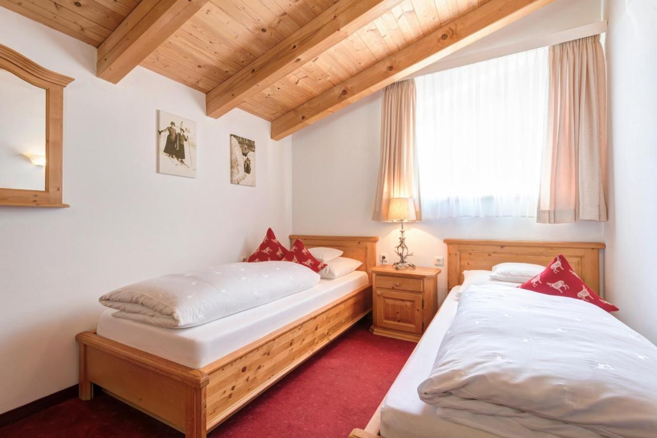 Hotel Pettneuerhof Pettneu am Arlberg Eksteriør billede
