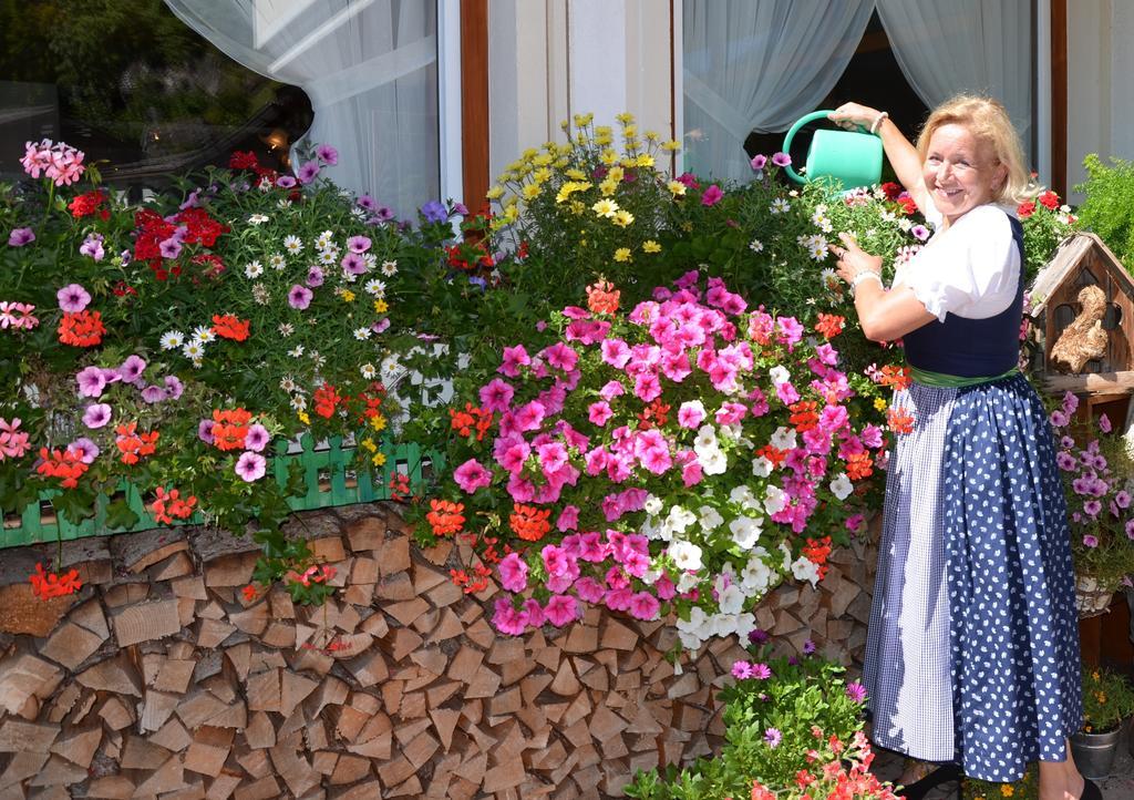 Hotel Pettneuerhof Pettneu am Arlberg Eksteriør billede
