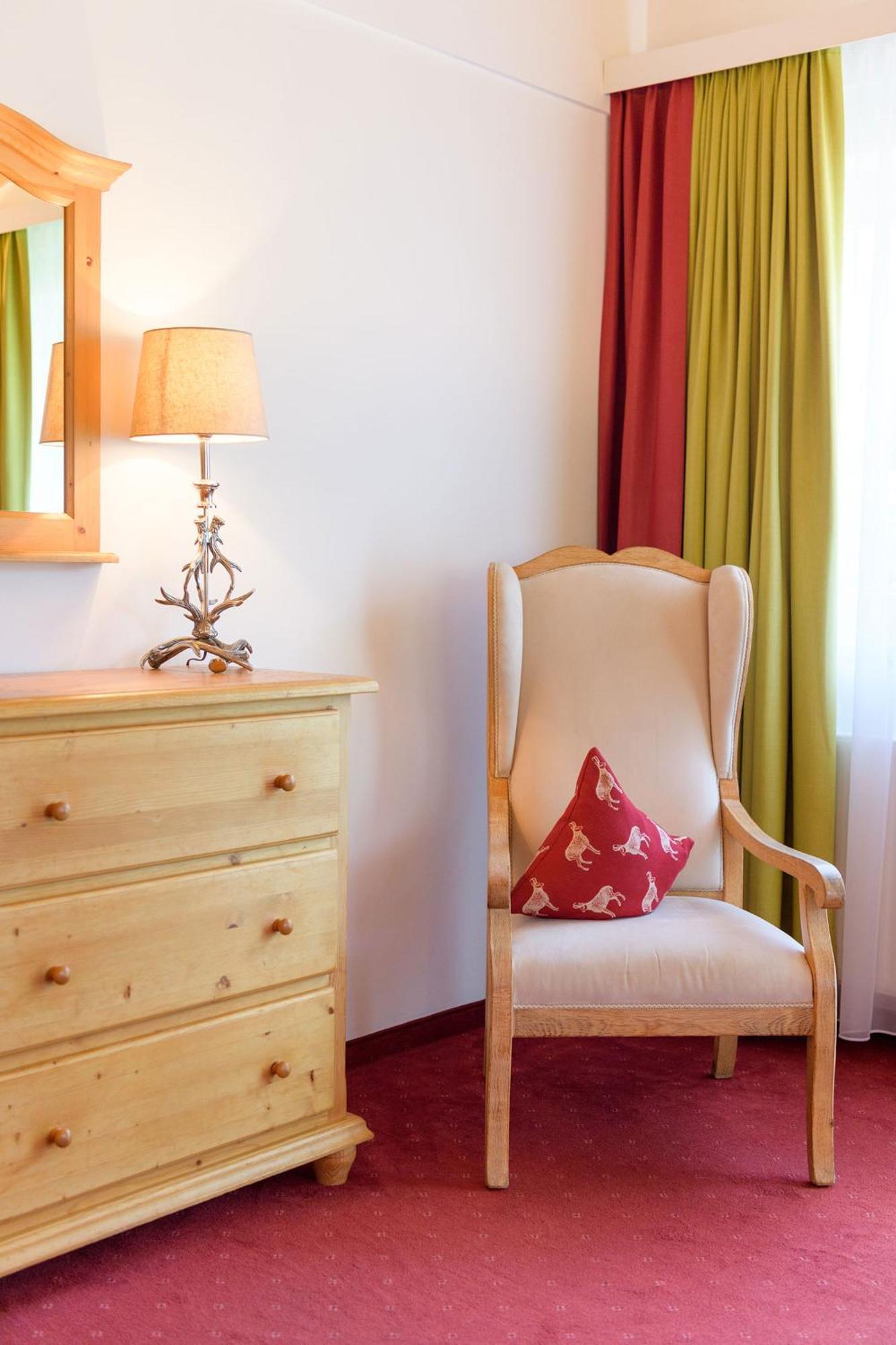 Hotel Pettneuerhof Pettneu am Arlberg Eksteriør billede