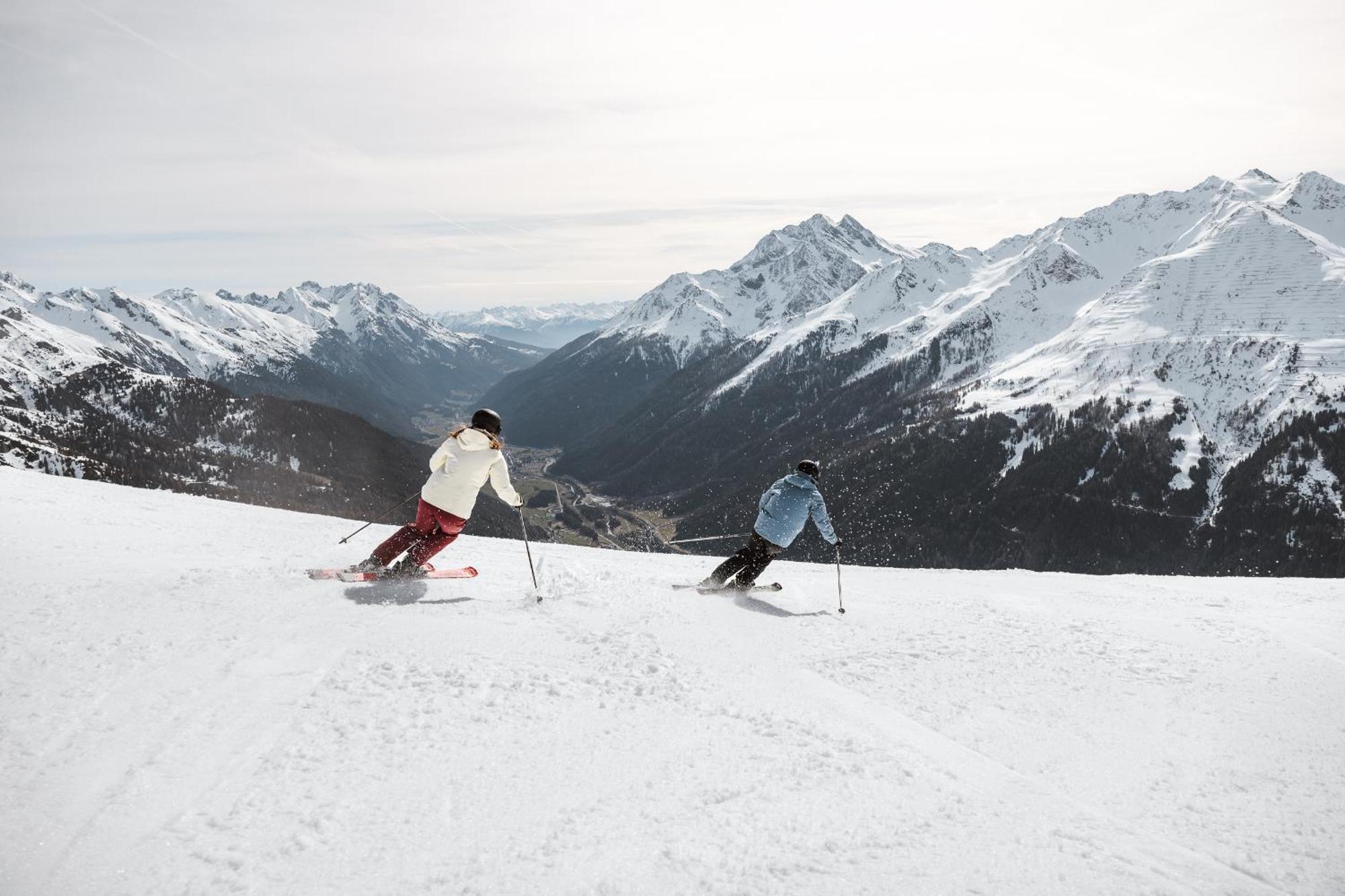 Hotel Pettneuerhof Pettneu am Arlberg Eksteriør billede